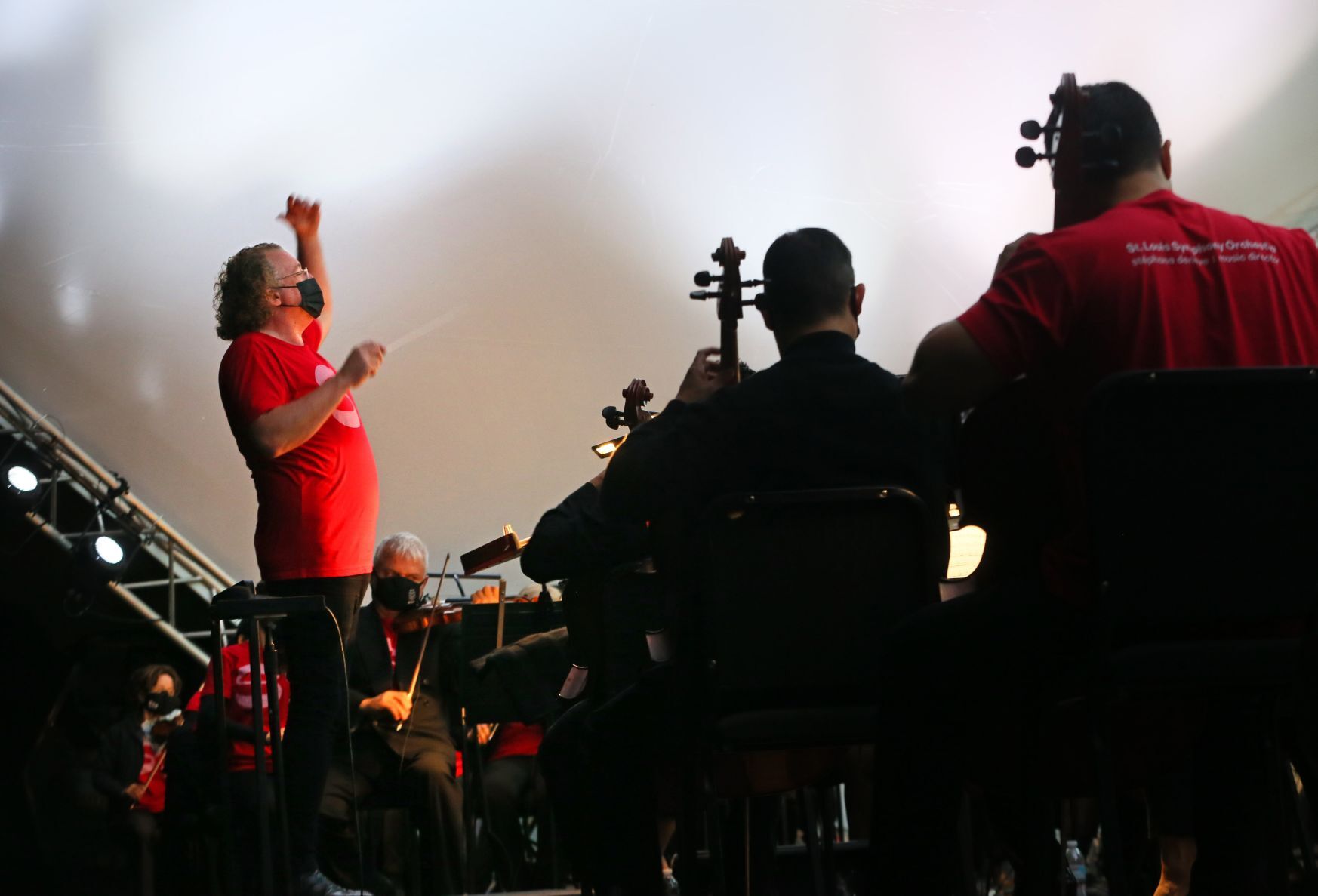 SLSO draws thousands for free Art Hill concert